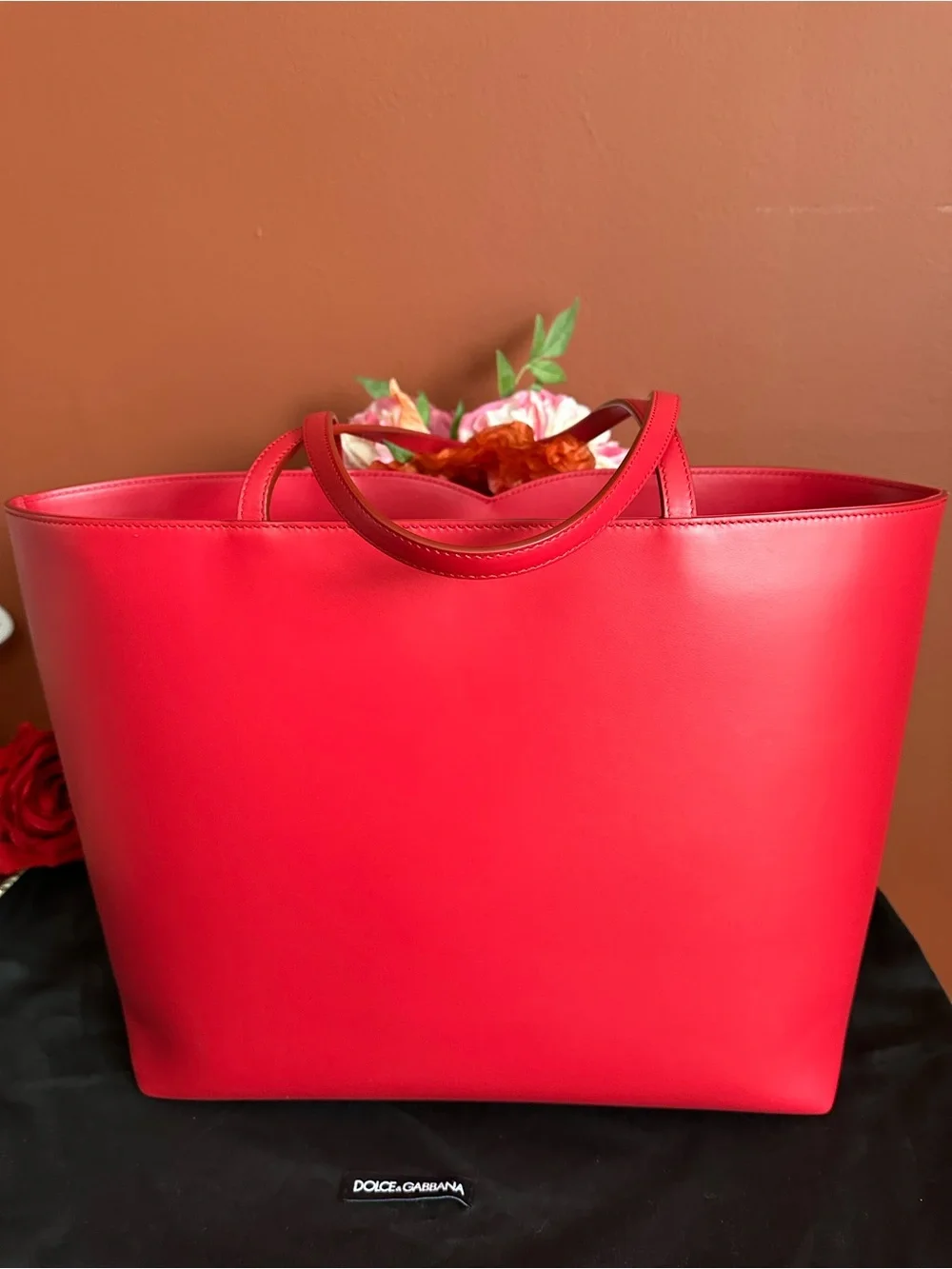 Authentic Dolce & Gabbana Bold Red Embossed Logo Leather big shopping Tote